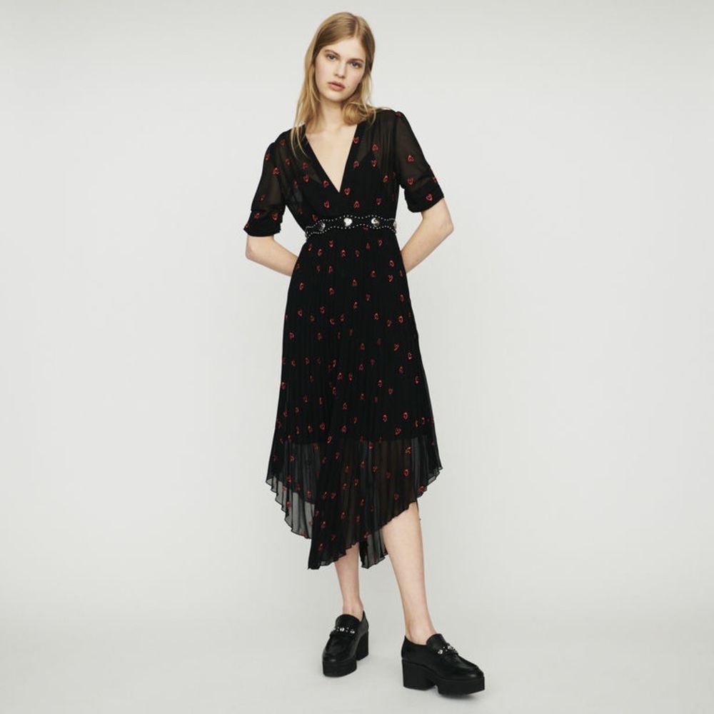 MAJE PLEATED DRESS WITH HEART EMBROIDERY